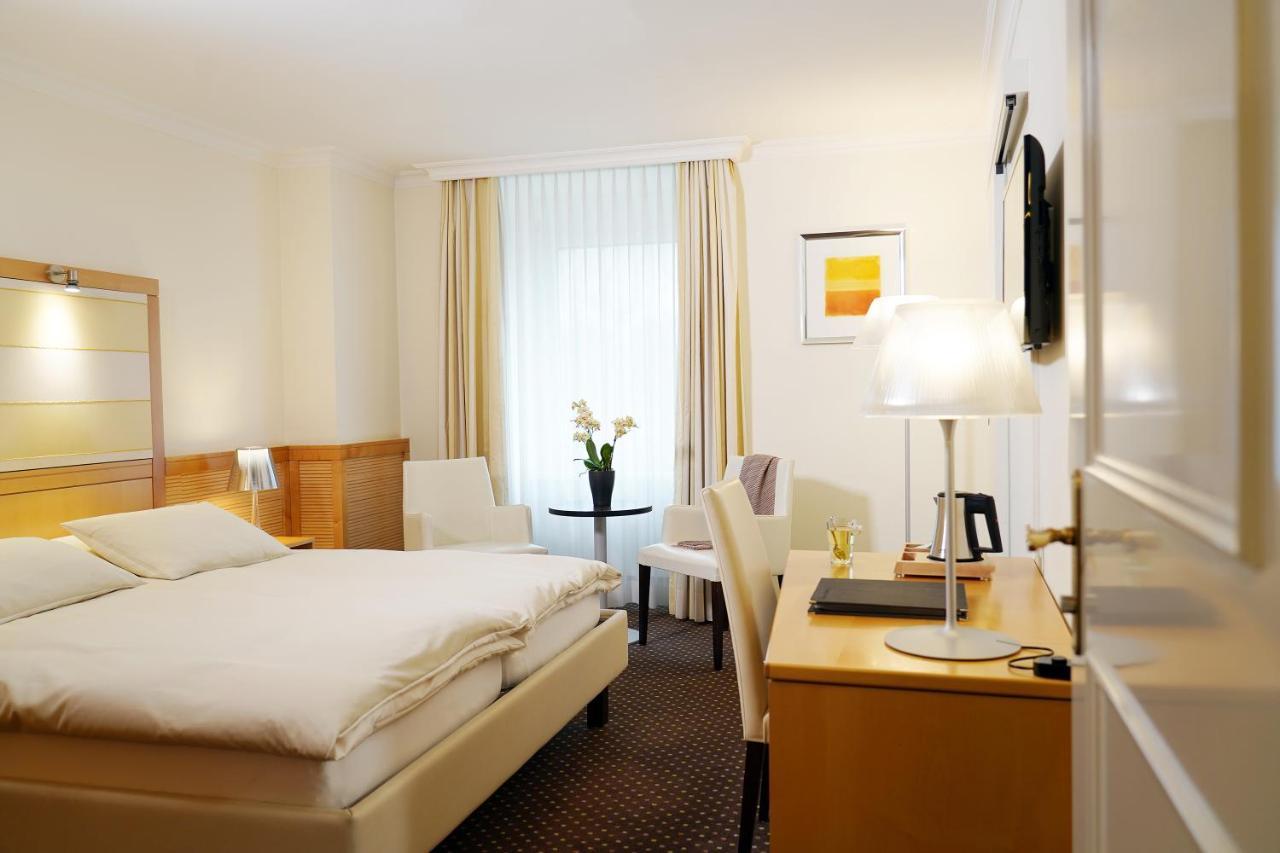 Park-Hotel Am Rhein - Gesundheitshotel Und Residenzen Rheinfelden Exterior foto